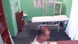 Petite big ass patient bangs her doctor